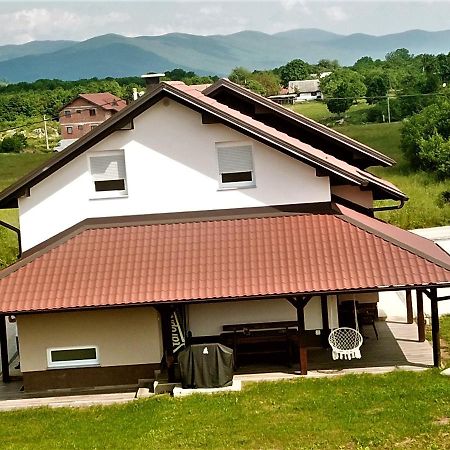 אוטוצאץ Guest House Tonka מראה חיצוני תמונה