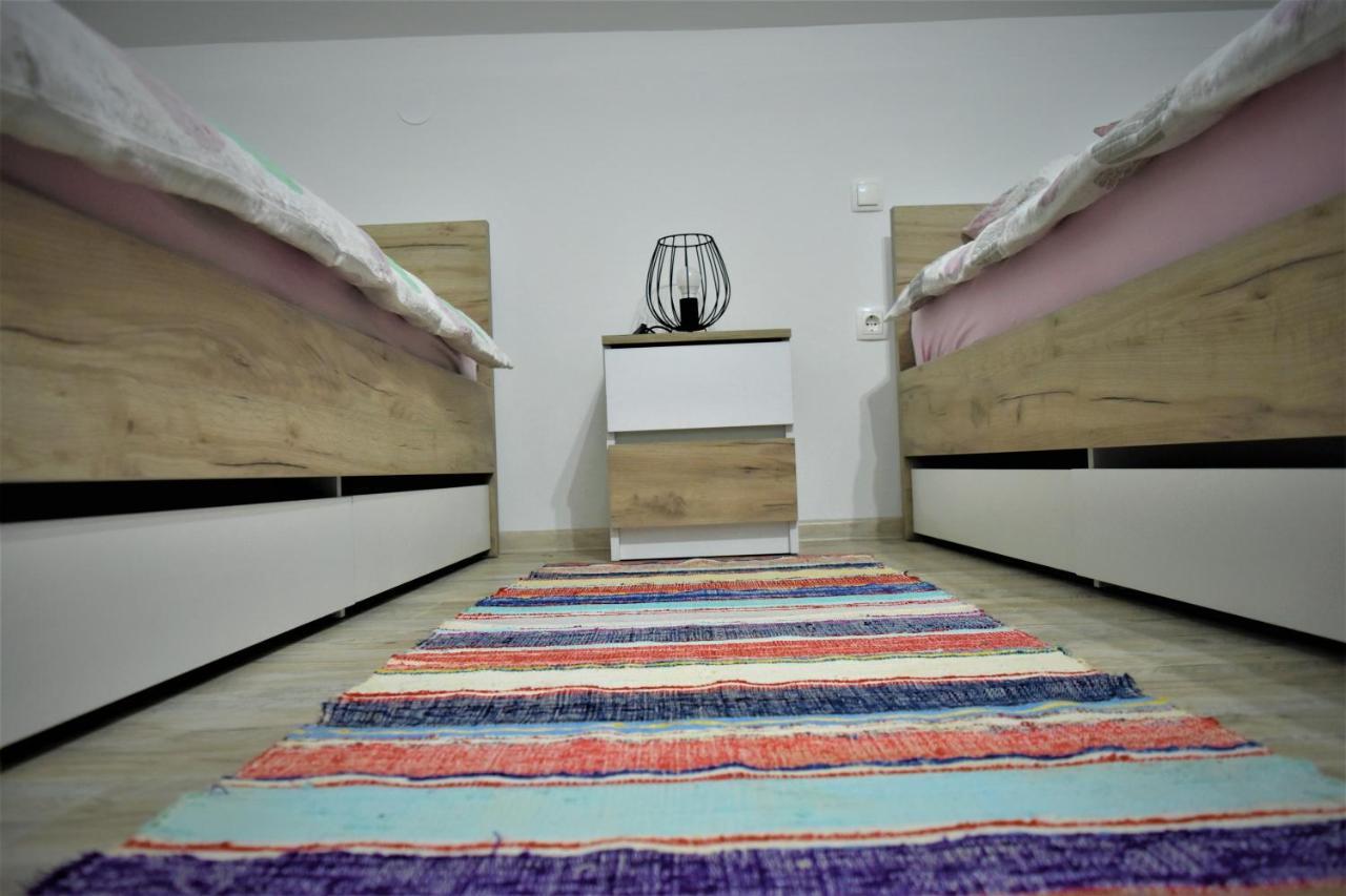 אוטוצאץ Guest House Tonka מראה חיצוני תמונה