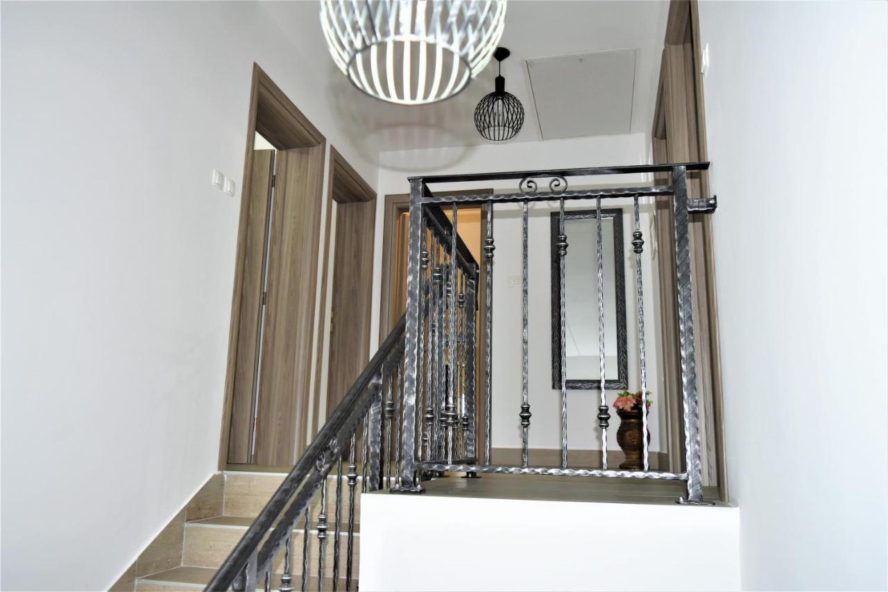 אוטוצאץ Guest House Tonka מראה חיצוני תמונה