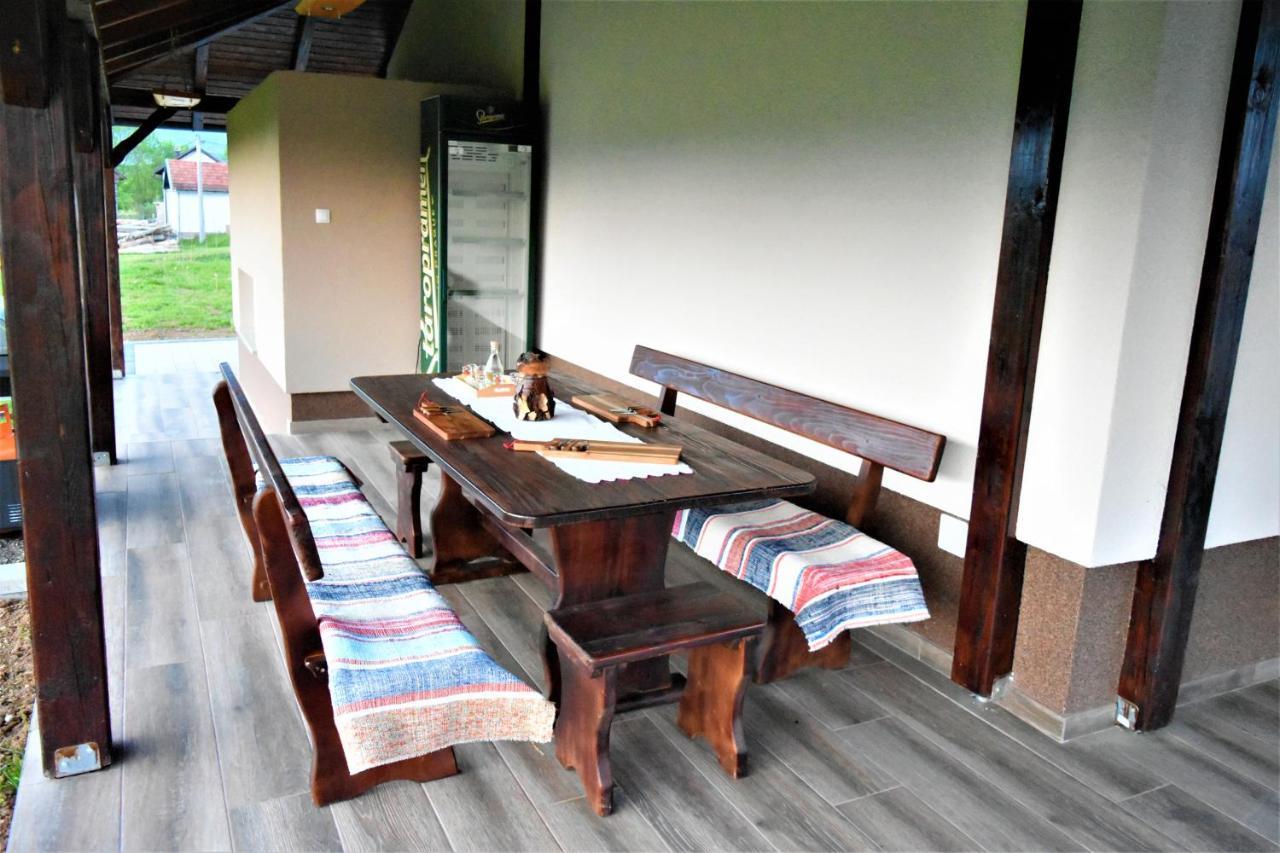 אוטוצאץ Guest House Tonka מראה חיצוני תמונה