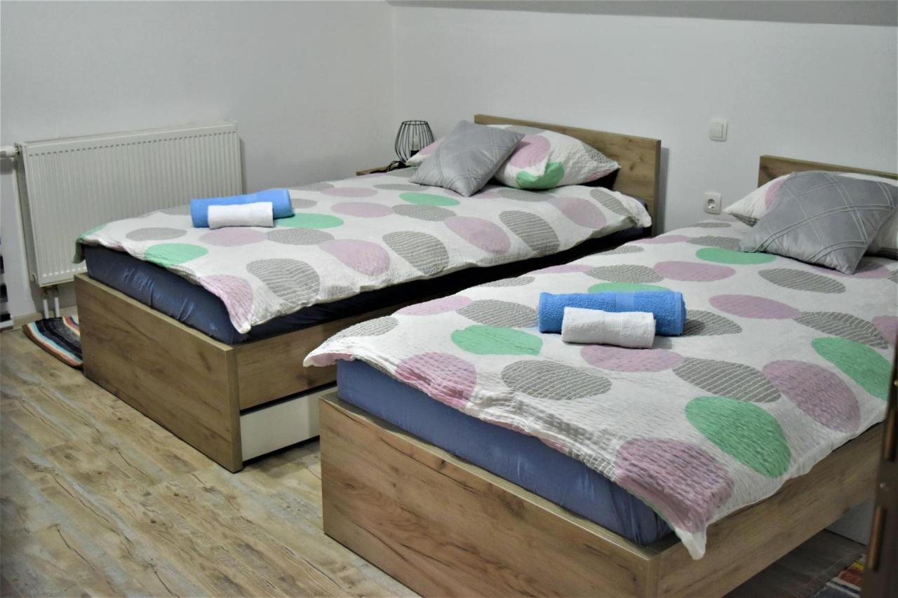 אוטוצאץ Guest House Tonka מראה חיצוני תמונה