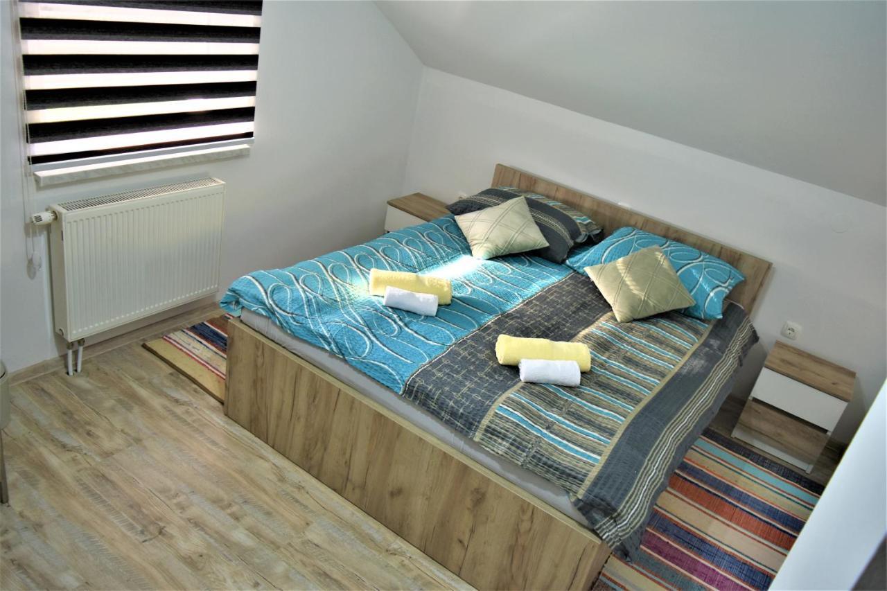 אוטוצאץ Guest House Tonka מראה חיצוני תמונה