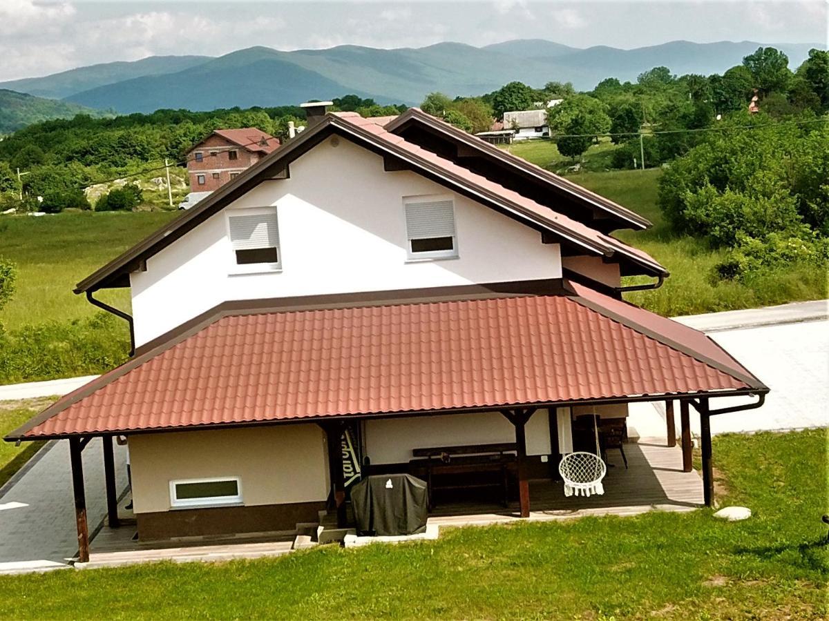 אוטוצאץ Guest House Tonka מראה חיצוני תמונה